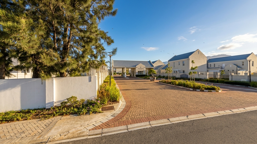 2 Bedroom Property for Sale in Langeberg Ridge Western Cape